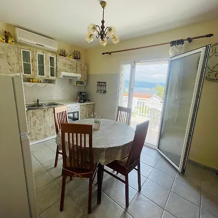 Jokovic Homestay szállás *